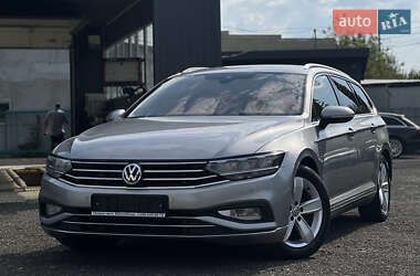 Универсал Volkswagen Passat 2019 в 