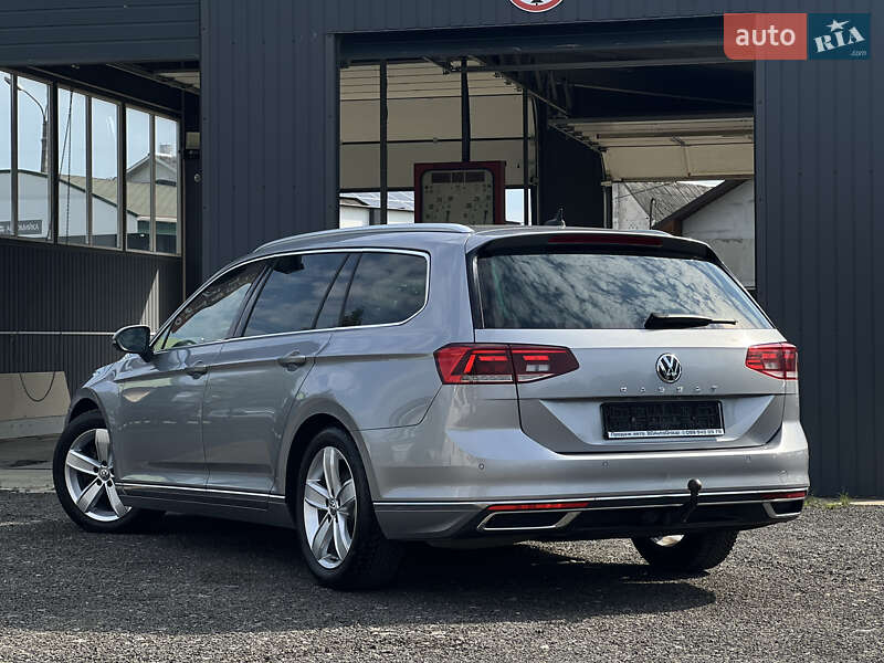 Універсал Volkswagen Passat 2019 в Ужгороді