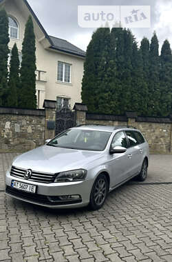 Универсал Volkswagen Passat 2011 в Ивано-Франковске