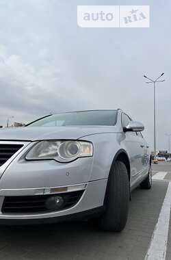 Універсал Volkswagen Passat 2008 в Вінниці