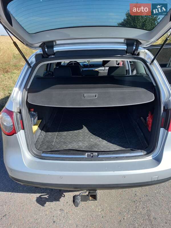 Універсал Volkswagen Passat 2007 в Обухові