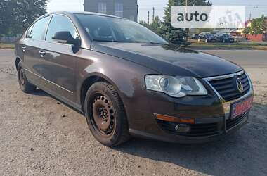 Седан Volkswagen Passat 2009 в Луцьку