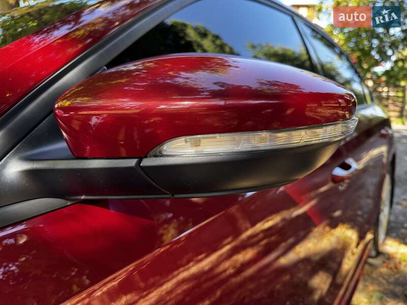 Седан Volkswagen Passat 2018 в Киеве