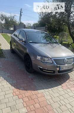 Седан Volkswagen Passat 2006 в Львові