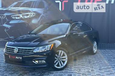 Седан Volkswagen Passat 2017 в Львове