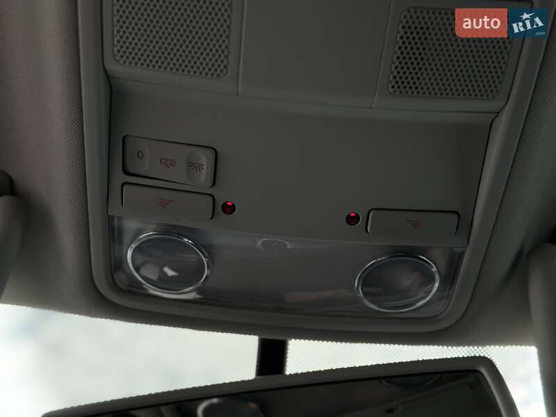 Универсал Volkswagen Passat 2014 в Черновцах фото 38 Универсал Volkswagen Passat 2014 в Черновцах