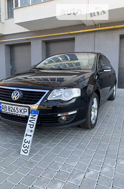 Седан Volkswagen Passat 2005 в Вінниці