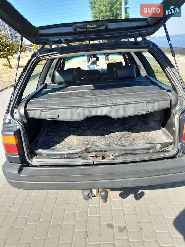 Универсал Volkswagen Passat 1992 в Черкассах