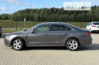 Седан Volkswagen Passat 2014 в Львове