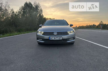 Універсал Volkswagen Passat 2016 в Ковелі