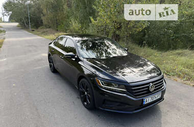 Седан Volkswagen Passat 2020 в Киеве