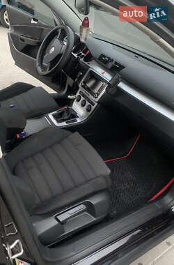 Универсал Volkswagen Passat 2008 в Черновцах