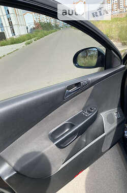 Седан Volkswagen Passat 2008 в Киеве