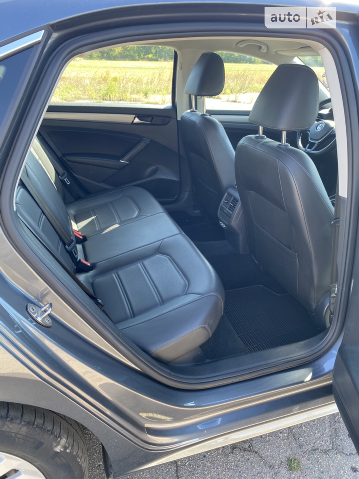 2020 Volkswagen Passat - мініатюра 9