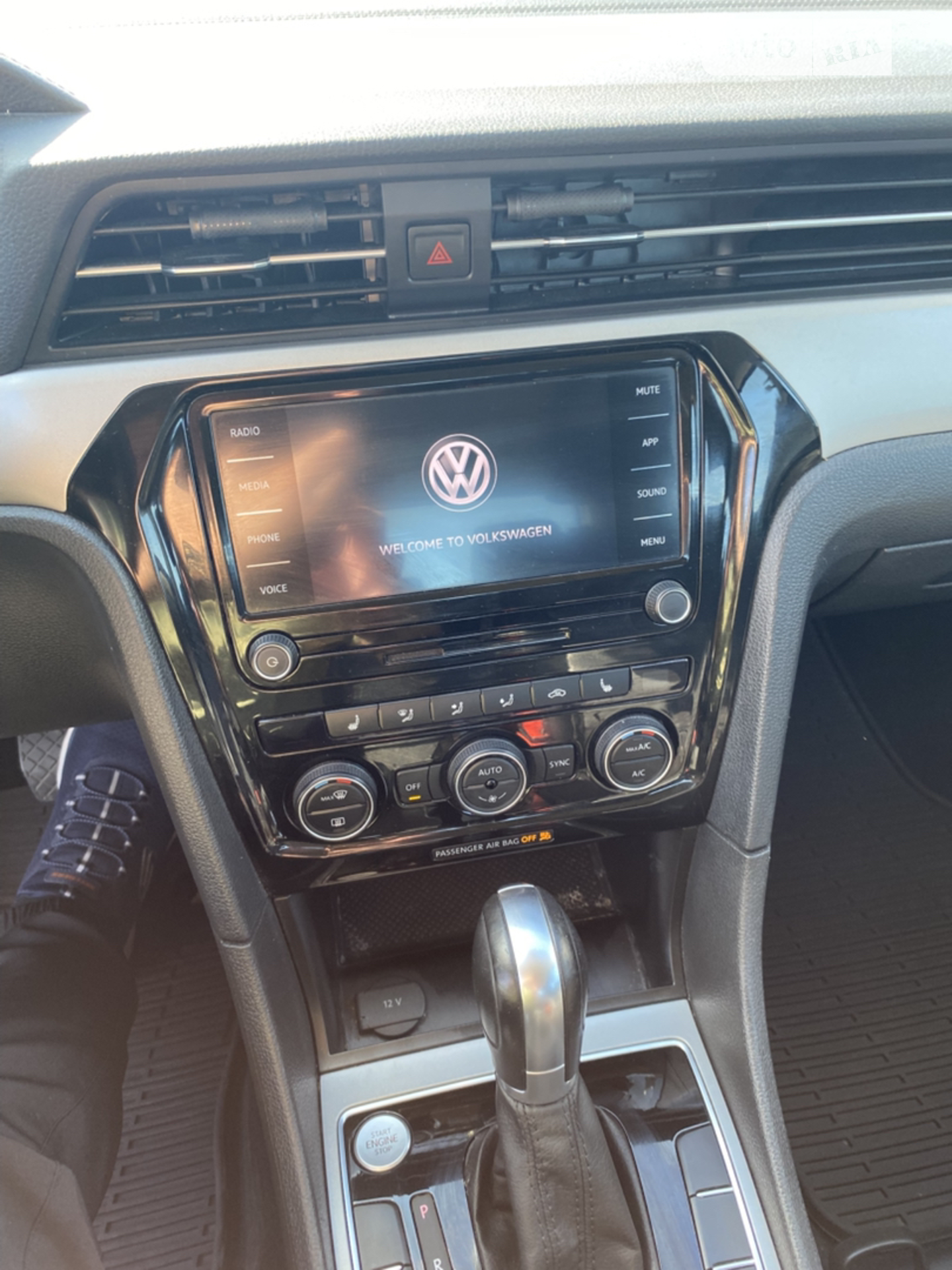 2020 Volkswagen Passat - мініатюра 13