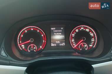 Седан Volkswagen Passat 2020 в Славутиче