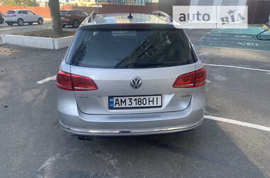 Універсал Volkswagen Passat 2011 в Києві