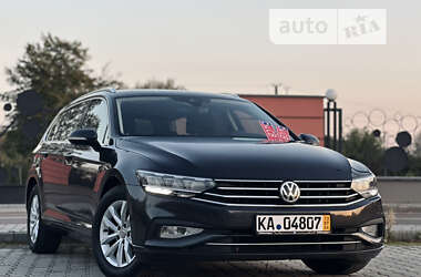 Универсал Volkswagen Passat 2020 в Дрогобыче