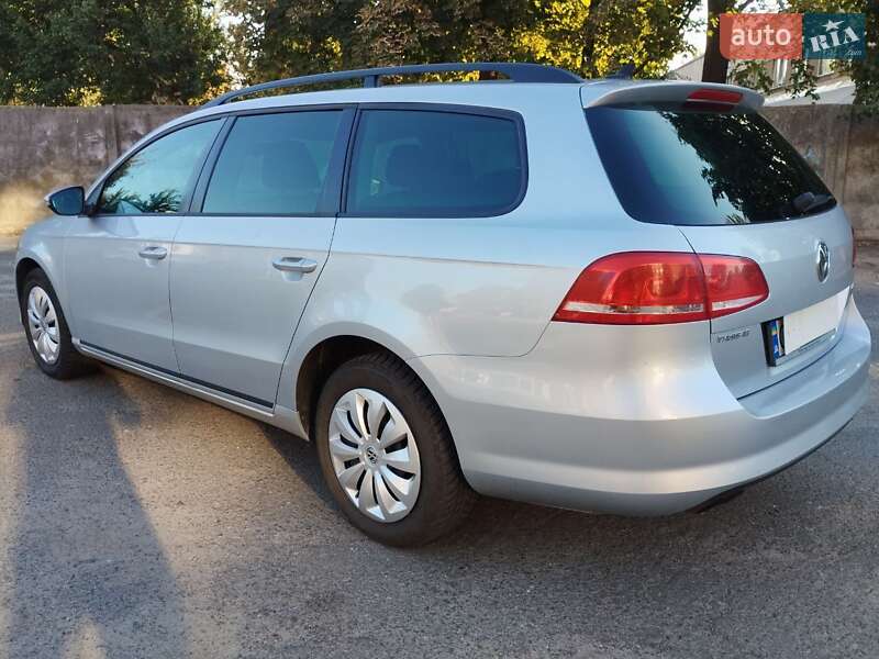 Универсал Volkswagen Passat 2013 в Черкассах