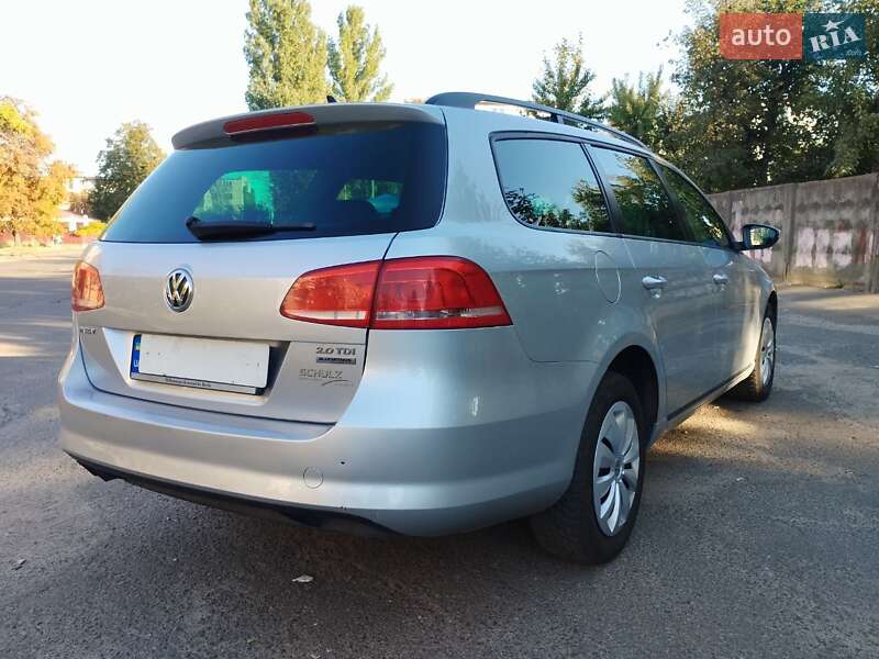 Универсал Volkswagen Passat 2013 в Черкассах