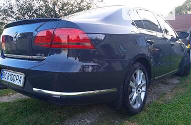 Седан Volkswagen Passat 2012 в Рудки