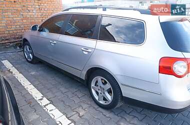Універсал Volkswagen Passat 2008 в 