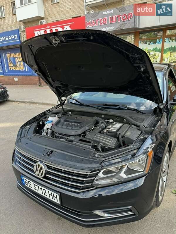 Седан Volkswagen Passat 2018 в Миколаєві
