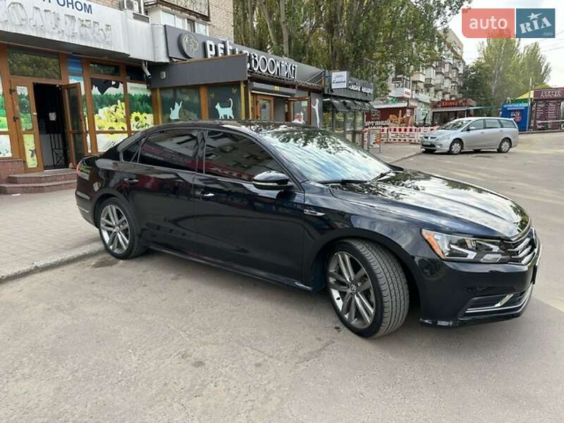 Седан Volkswagen Passat 2018 в Миколаєві