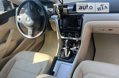 Седан Volkswagen Passat 2012 в 