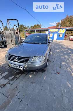 Седан Volkswagen Passat 2005 в Рогатине