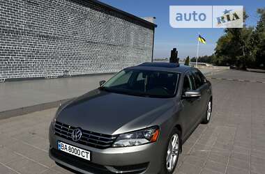 Седан Volkswagen Passat 2013 в Кременчуге