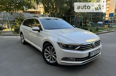 Универсал Volkswagen Passat 2015 в Тернополе