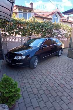 Седан Volkswagen Passat 2007 в Івано-Франківську