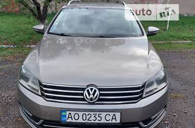 Универсал Volkswagen Passat 2012 в Ужгороде