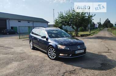 Універсал Volkswagen Passat 2012 в Бердичеві