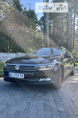 Универсал Volkswagen Passat 2017 в Львове