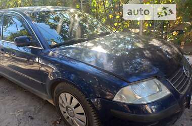 Седан Volkswagen Passat 2003 в Николаеве