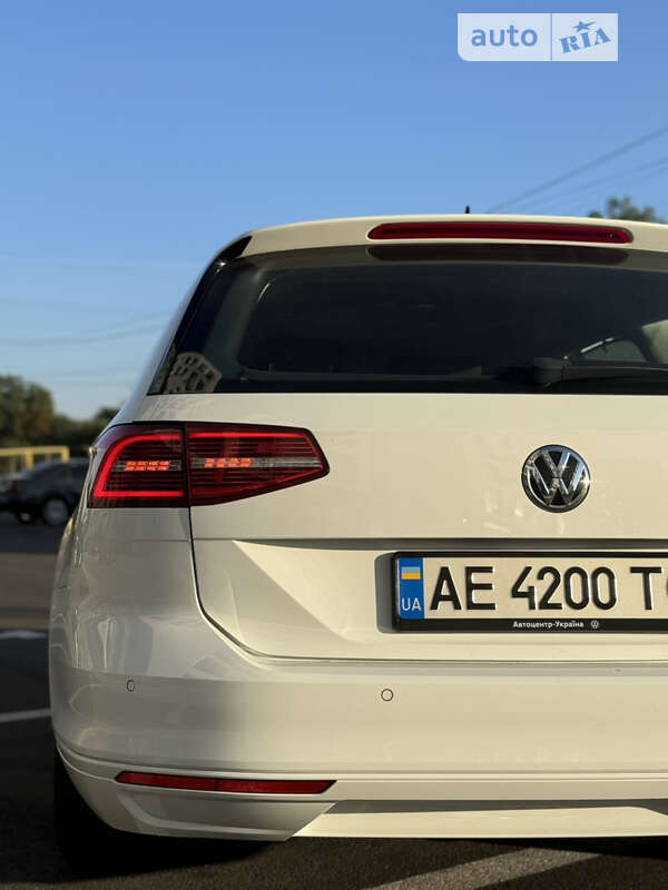 Універсал Volkswagen Passat 2015 в Чернігові фото 9 Універсал Volkswagen Passat 2015 в Чернігові