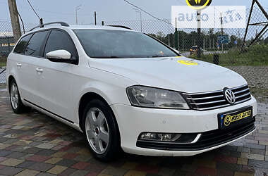 Універсал Volkswagen Passat 2011 в Стрию