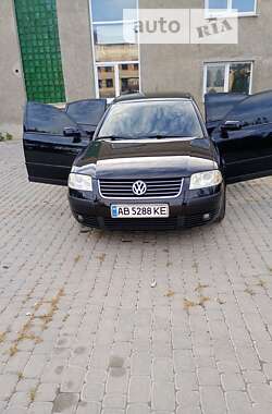 Седан Volkswagen Passat 2003 в Ильинцах