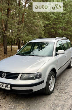 Универсал Volkswagen Passat 1999 в Ковеле