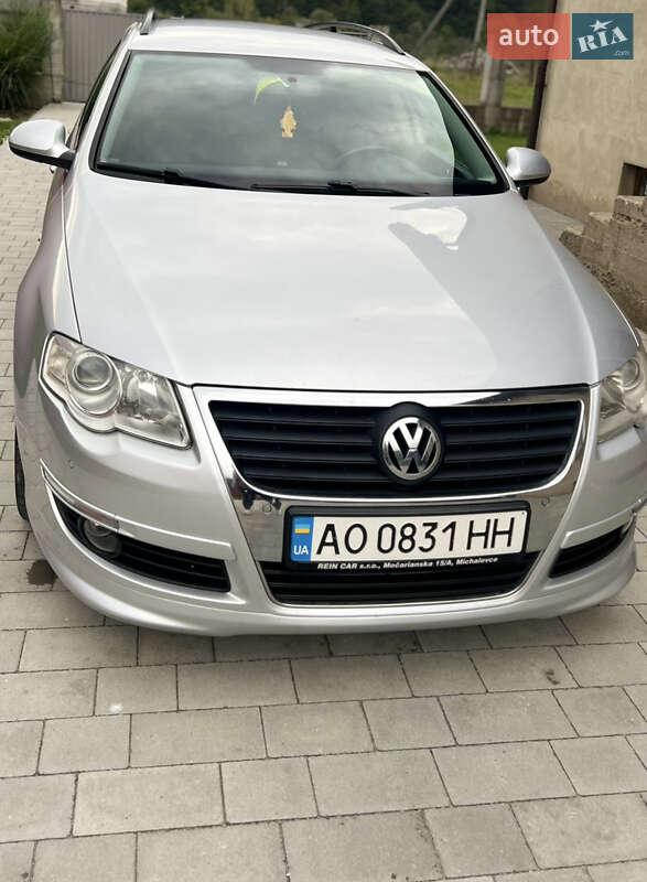 Універсал Volkswagen Passat 2010 в Іршаві