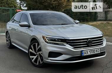 Седан Volkswagen Passat 2020 в Харкові