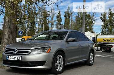 Седан Volkswagen Passat 2011 в Львові