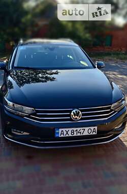 Универсал Volkswagen Passat 2019 в Краснограде