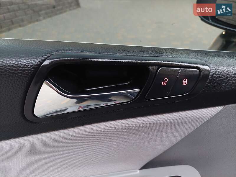 Седан Volkswagen Passat 2007 в Одесі