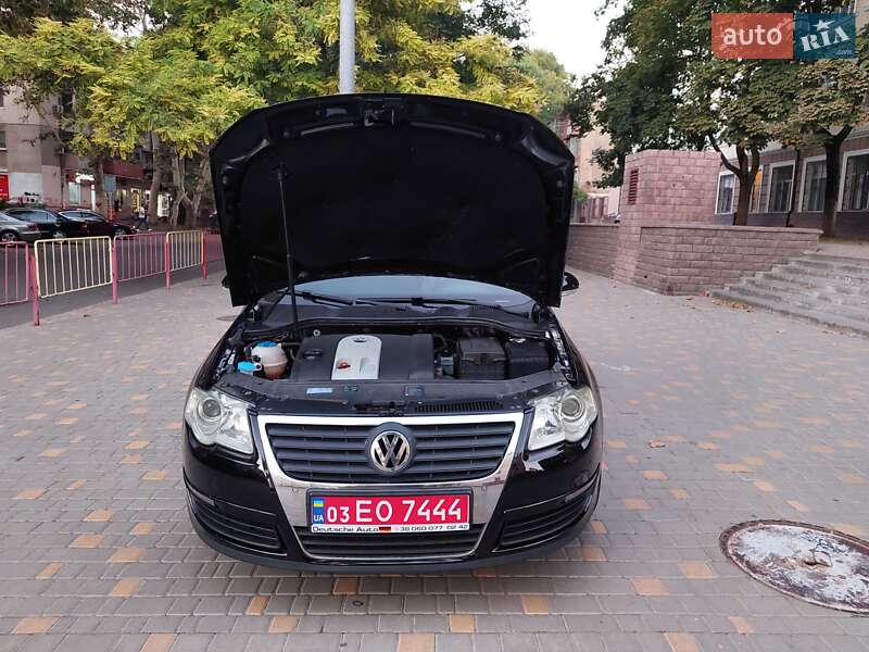 Седан Volkswagen Passat 2007 в Одесі