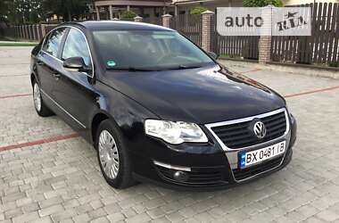 Седан Volkswagen Passat 2006 в Старокостянтинові