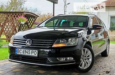 Универсал Volkswagen Passat 2011 в Бориславе