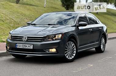 Седан Volkswagen Passat 2016 в Києві